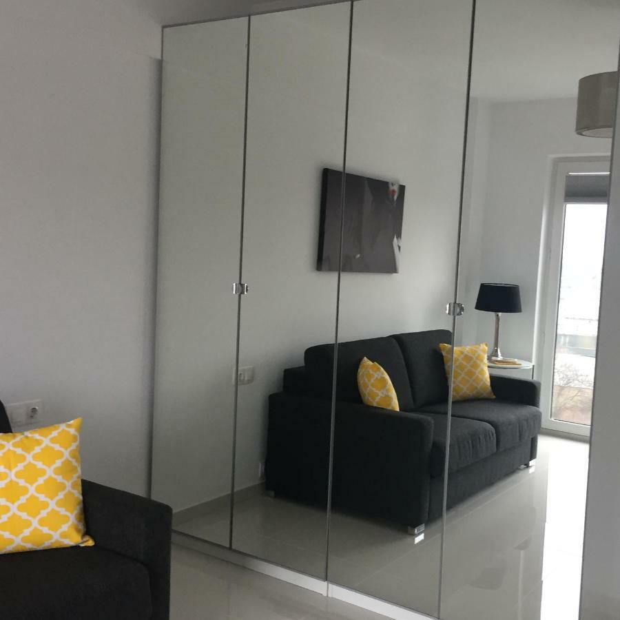 Апартаменты Apartament Francesca Брашов Экстерьер фото