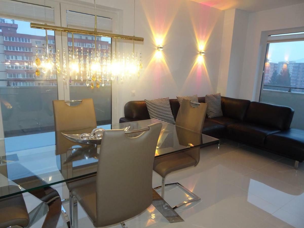 Апартаменты Apartament Francesca Брашов Экстерьер фото